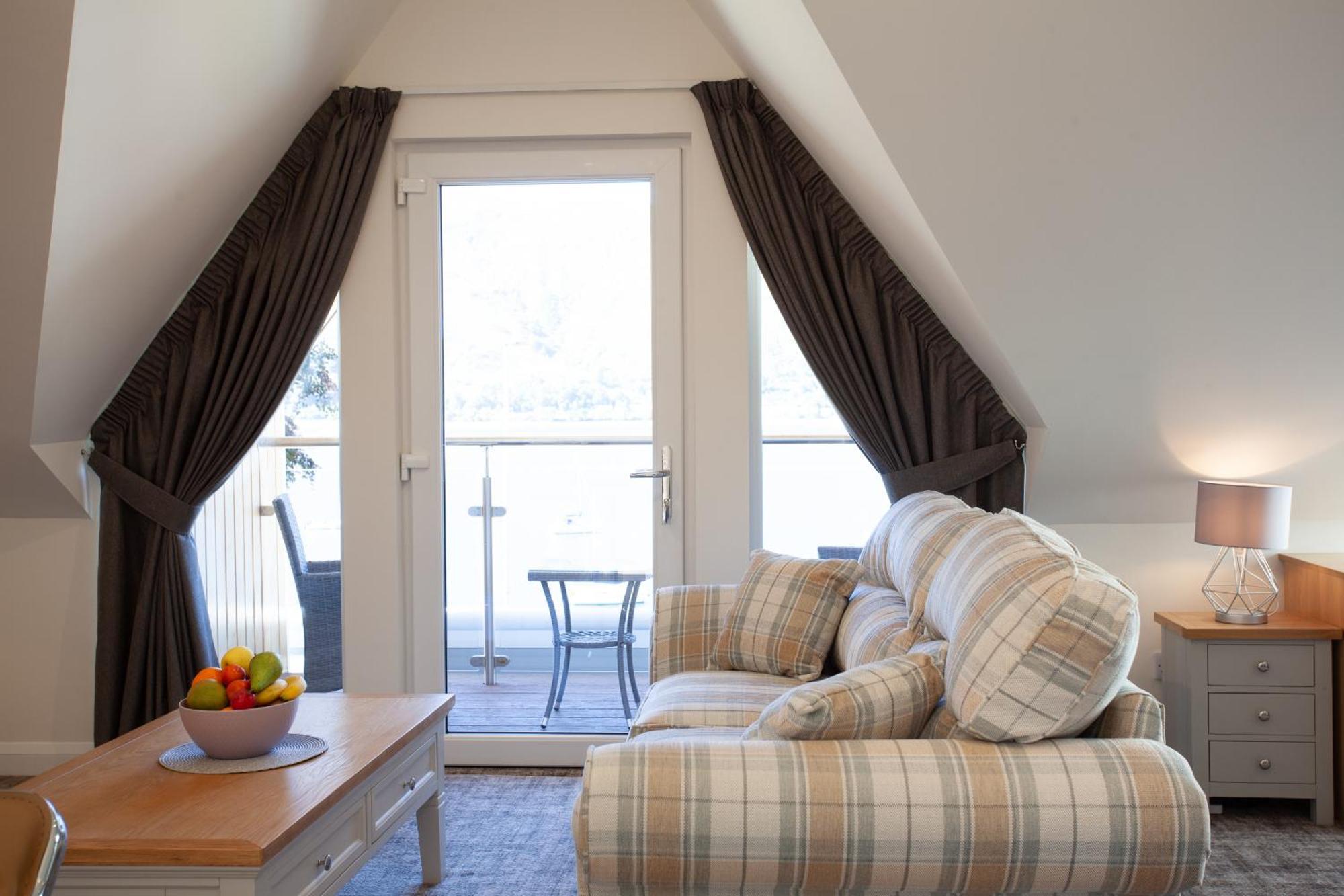 Lochiel Villa Guest House ฟอร์ตวิลเลียม ภายนอก รูปภาพ